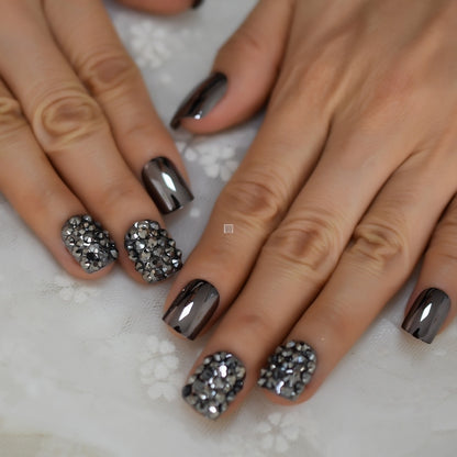 &quot;Metal Style False Nails for Women - Medium &amp; Short Square Nails&quot;